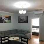 Topi Apartments